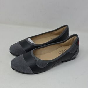 Marc Joseph Black and Gray Girls Flats Size 2